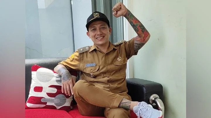 Rumah Kepala Desa Purwasaba Banjarnegara Diserang Bom Molotov, Mobil Honda Civic Terbakar