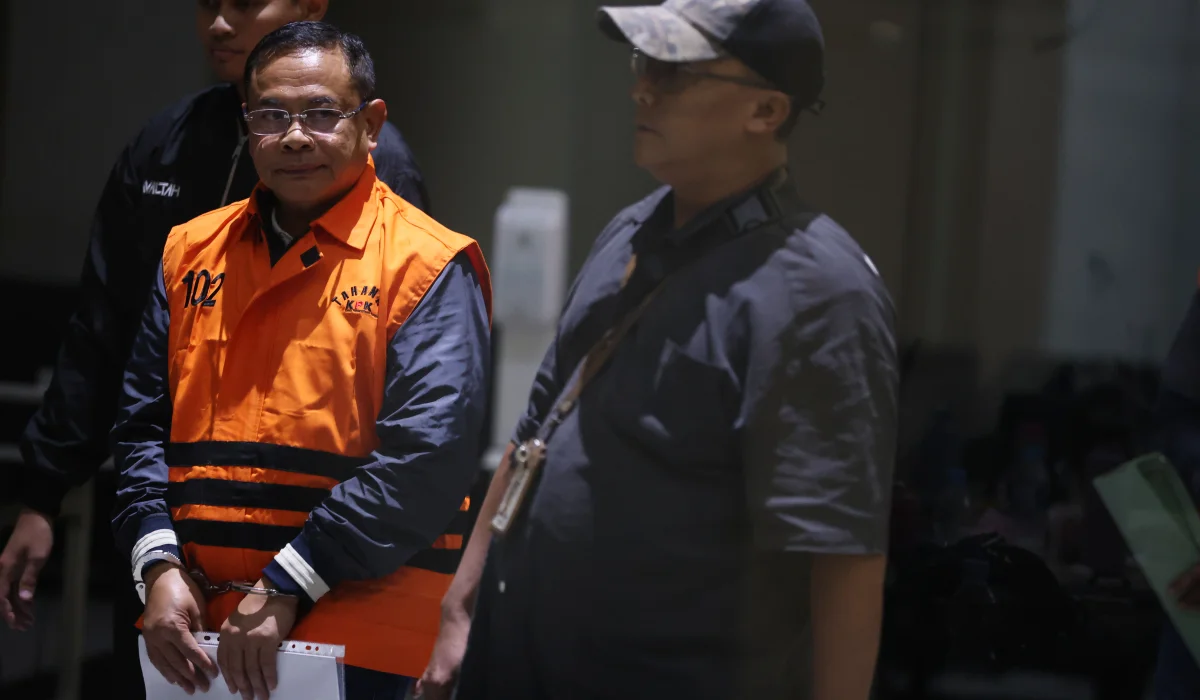 KPK Bidik Bupati Pati Sudewo Terkait Dugaan Intervensi Proyek Jalur Kereta Api